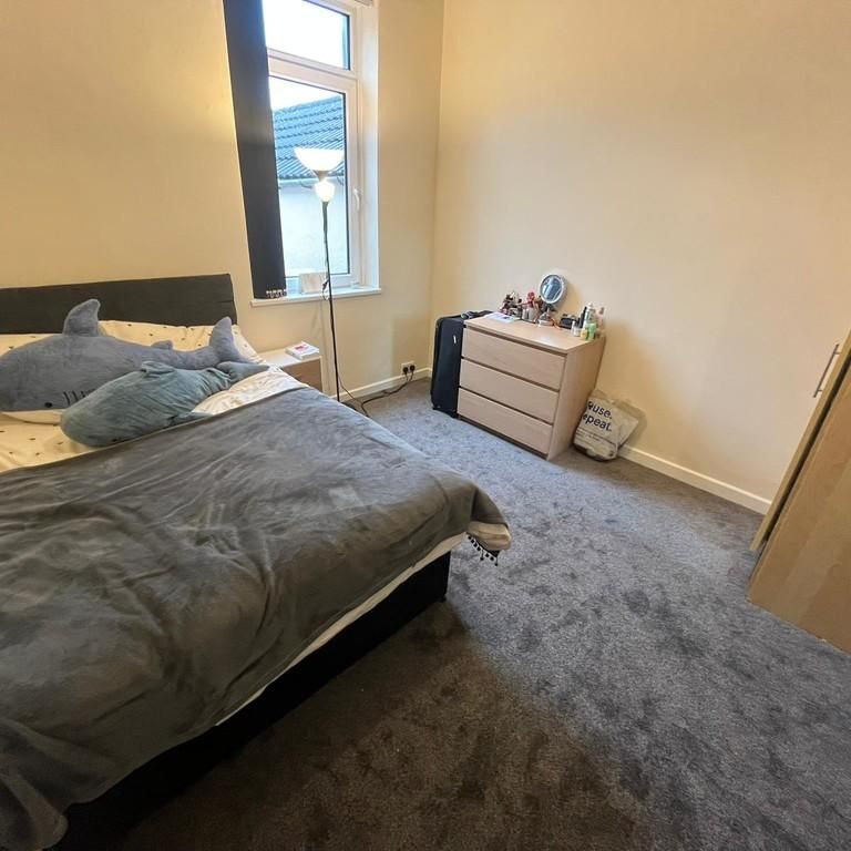 2 bedroom house share to rent - Photo 1