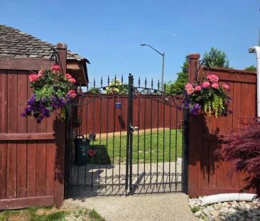 3660 PARTITION ROAD - Photo 1