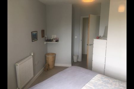 1 Bed Flat, Adenmore Road, SE6 - Photo 5