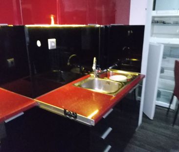 Ενοικίαση κατοικίας, 40 τ.μ., Πετρούπολη, 460 € - Photo 2