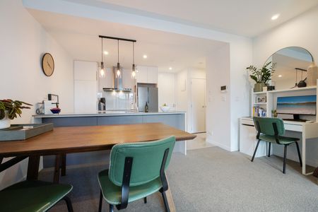 Elevated Living at Obsidian - Photo 3