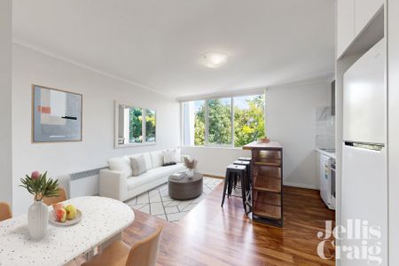 9/34 Mathoura Road, Toorak - Photo 3