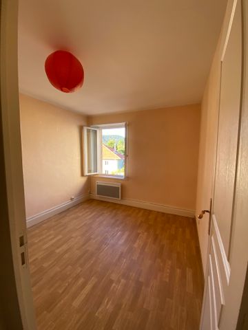 Location Maison 5 pièces 98m² - Photo 3