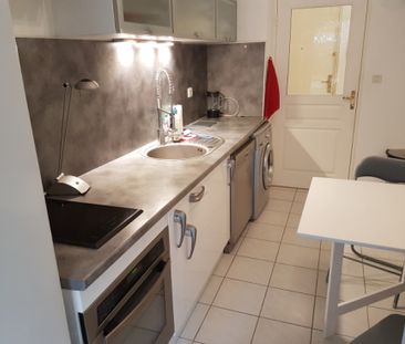 Location Appartement 2 pièces 53m² MARSEILLE 9ème - Photo 5