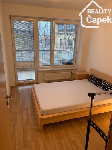 Pronájem bytu 2+kk 46 m2 - Fotografie 4