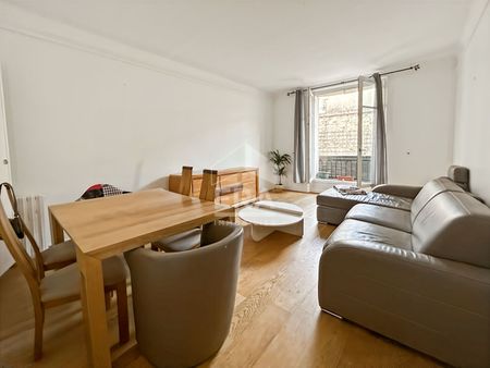 Location Appartement 2 pièces 53m² - Photo 2
