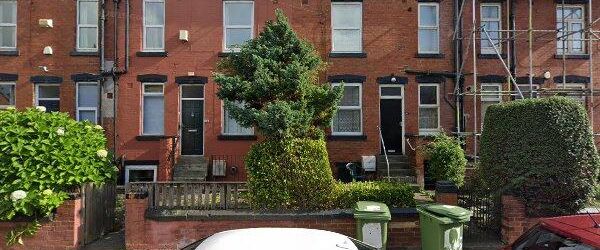 4 Bed Terraced House, Royal Park Avenue, LS6 - Photo 1