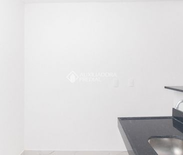 Apartamento com 2 quartos e 40m² para alugar em Vila Nova, Porto Al... - Photo 1