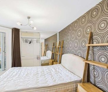 Avalon, West Street, Brighton, BN1 - Photo 6