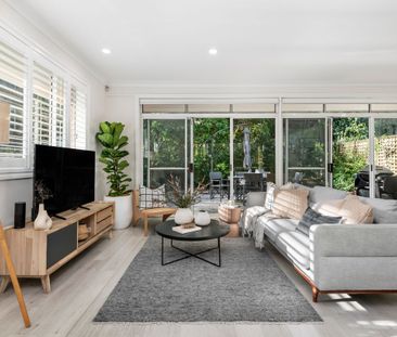 Tranquil, Low-Maintenance Living Just Steps from Lane Cove Village - Photo 1