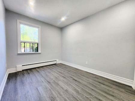 For Lease - 122 Newcastle Street Unit# 2 (rear main), Toronto, Ontario - Photo 2