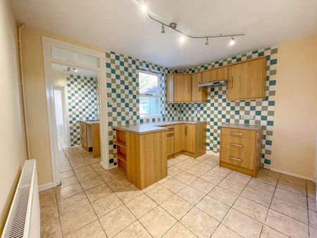 Morbeys Cottages, Laceys Lane, Exning, Newmarket, Suffolk, CB8 - Photo 2