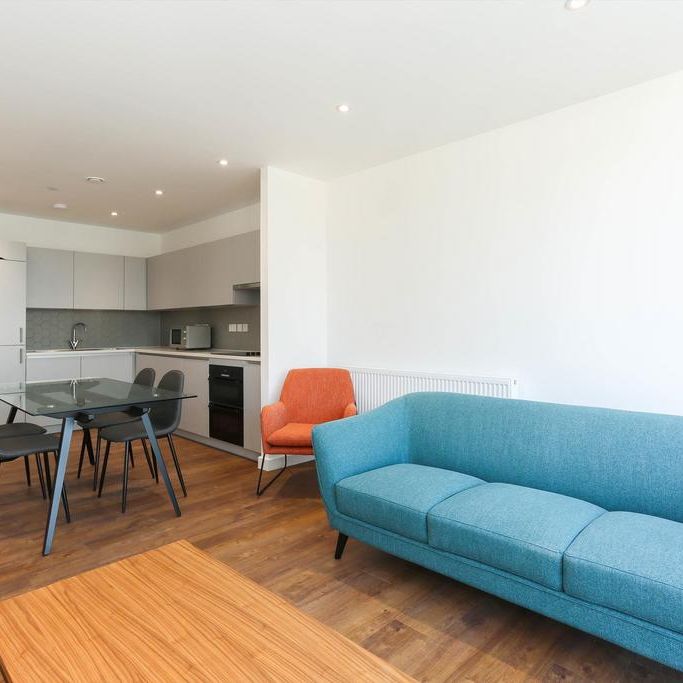 2 bedroom flat to rent - Photo 1