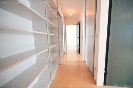 wunderschöne Terrassen: Dachgeschoßwohnung beim nahe Bischof Faber Platz I befristet - Photo 2