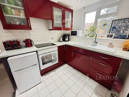 1 bedroom flat to rent - Photo 4