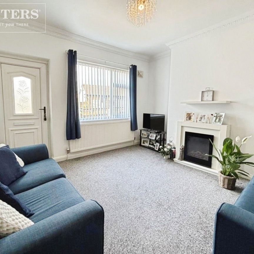 2 bedroom House To Let - Photo 1