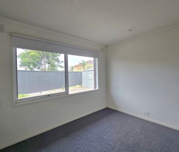 28 Valewood Drive, Kealba, Vic 3021 - Photo 1