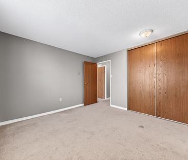 For Lease - 35 Green Valley Drive Unit# 212, Kitchener, Ontario - Photo 3