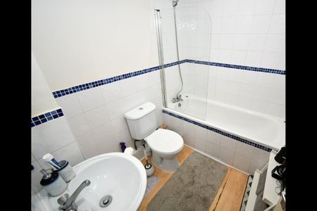 1 Bed Flat, Abbotts Park Road, E10 - Photo 5