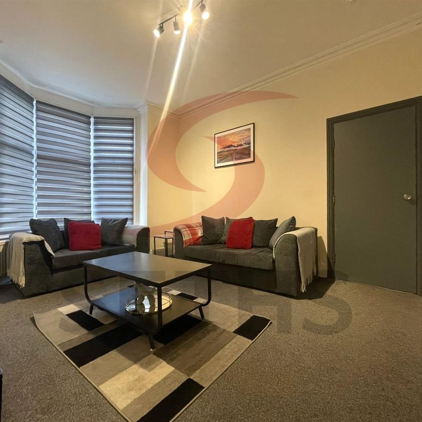 West Street, LE1, Leicester - Photo 1