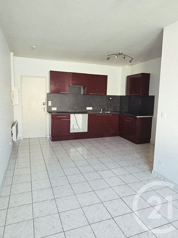 Location Appartement 2 pièces 35m² GRAULHET 81300 - Photo 3