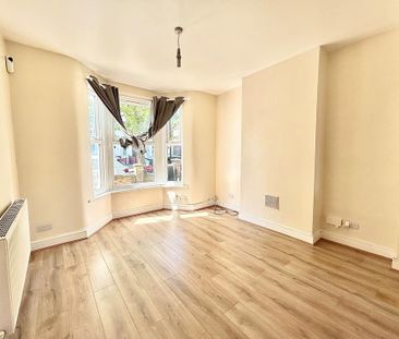 3 bedroom house to rent - Photo 3