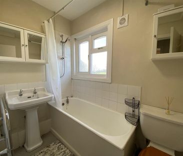 2 bedroom cottage to rent - Photo 5