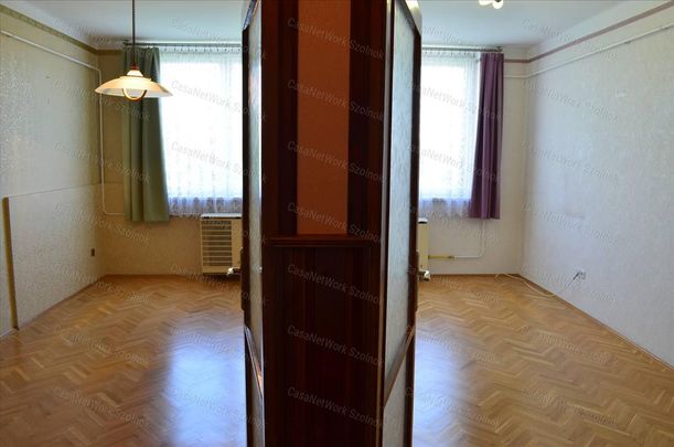 Kiadó jó állapotú lakás - Szolnok - Photo 1