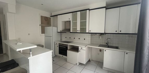 Location Appartement 2 pièces 55m² - Photo 2