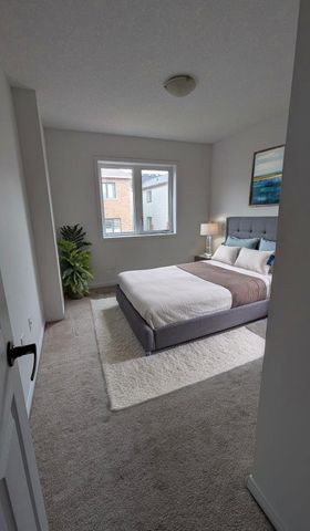 For Lease - 19 Cromarty Avenue, Haldimand, Ontario - Photo 2