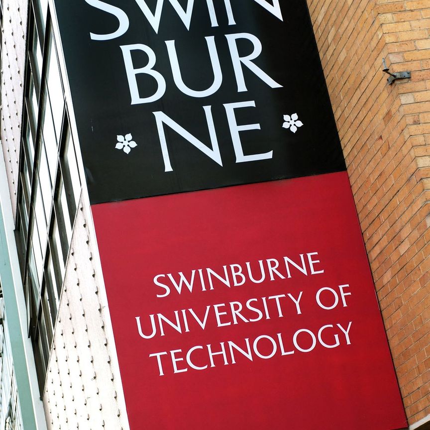 Centralised luxury apartment! - Photo 1