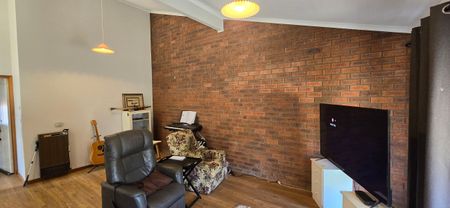 Two bedroom unit - Photo 5