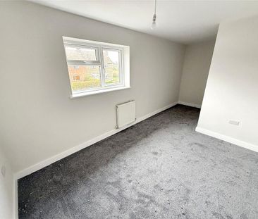 4 bedroom detached house to rent - Photo 2