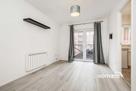 1 bedroom apartment to rent - Photo 2