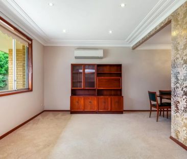 Family Home with Expansive Level Lawn - Photo 6