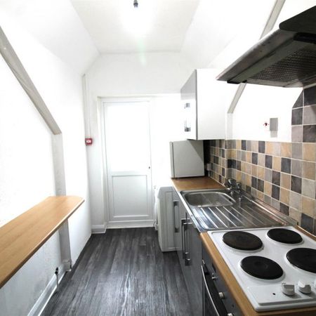 Queens Road, Clarendon Park, Leicester - Photo 3