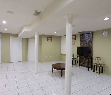 For Lease - 250 Mountainberry Road Unit# Basement, Brampton, Ontario - Photo 3