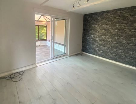 Swindon Close, Giltbrook, Nottingham, NG16 - Photo 2