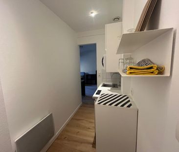 Location Appartement 1 pièce 24m² NANTES 44000 - Photo 3