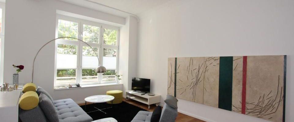 Stylisches möbliertes Loft mittendrin und trotzdem ruhig - Foto 1