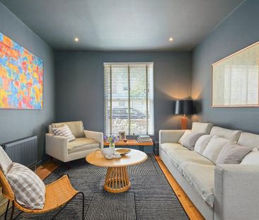 3 bedroom terraced house to rent - Photo 1