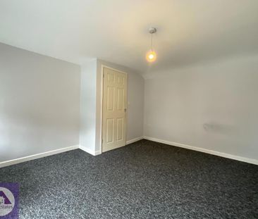 2 bedroom maisonette to rent - Photo 5