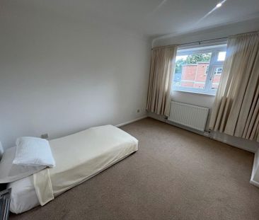 2 bedroom apartment to rent - Photo 6