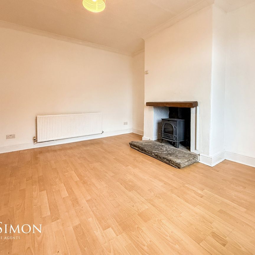 Bolton Road West, Ramsbottom - Photo 1