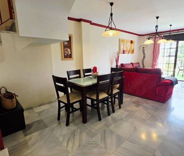 Luxury penthouse for rent in Benalmádena, Spain - Photo 2