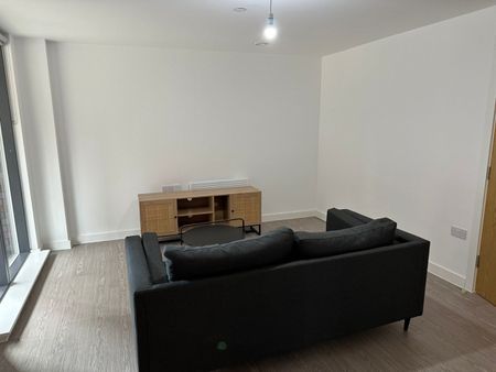 2 Bed Flat, Oldfield Road, M5 - Photo 5