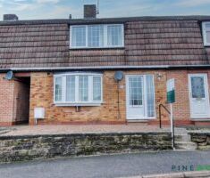 3 BEDROOM House - Mid Terrace - Photo 3