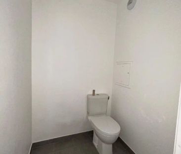 Appartement à louer 3 pièces 57.16m² - Photo 1