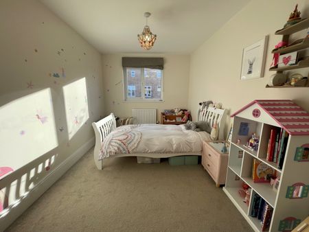 4 bedroom house to rent - Photo 2