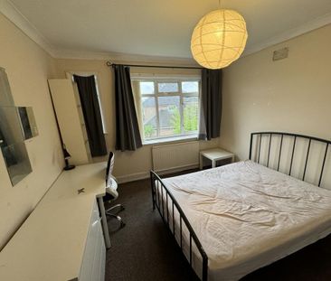 Winchester Road, Southampton - Photo 2